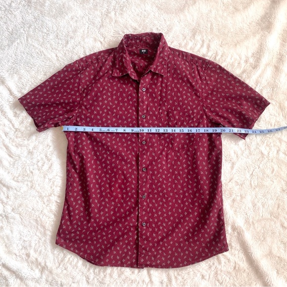 Uniqlo Short Sleeve Printed Casual Button Down Shirt - Picture 5 of 8